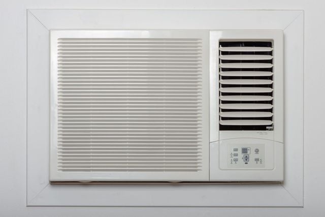How to Choose and Install a Sliding Window Air Conditioner?